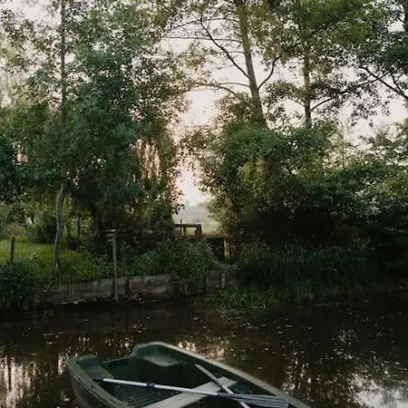 Cocon Cosy Et Deconnecte 30min Puy Du Fou - 2 Et 1 Canape Lit